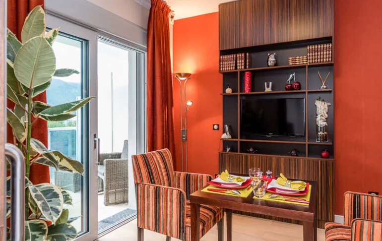 Studio avec Balcon — appart'hôtel Aix-les-Bains