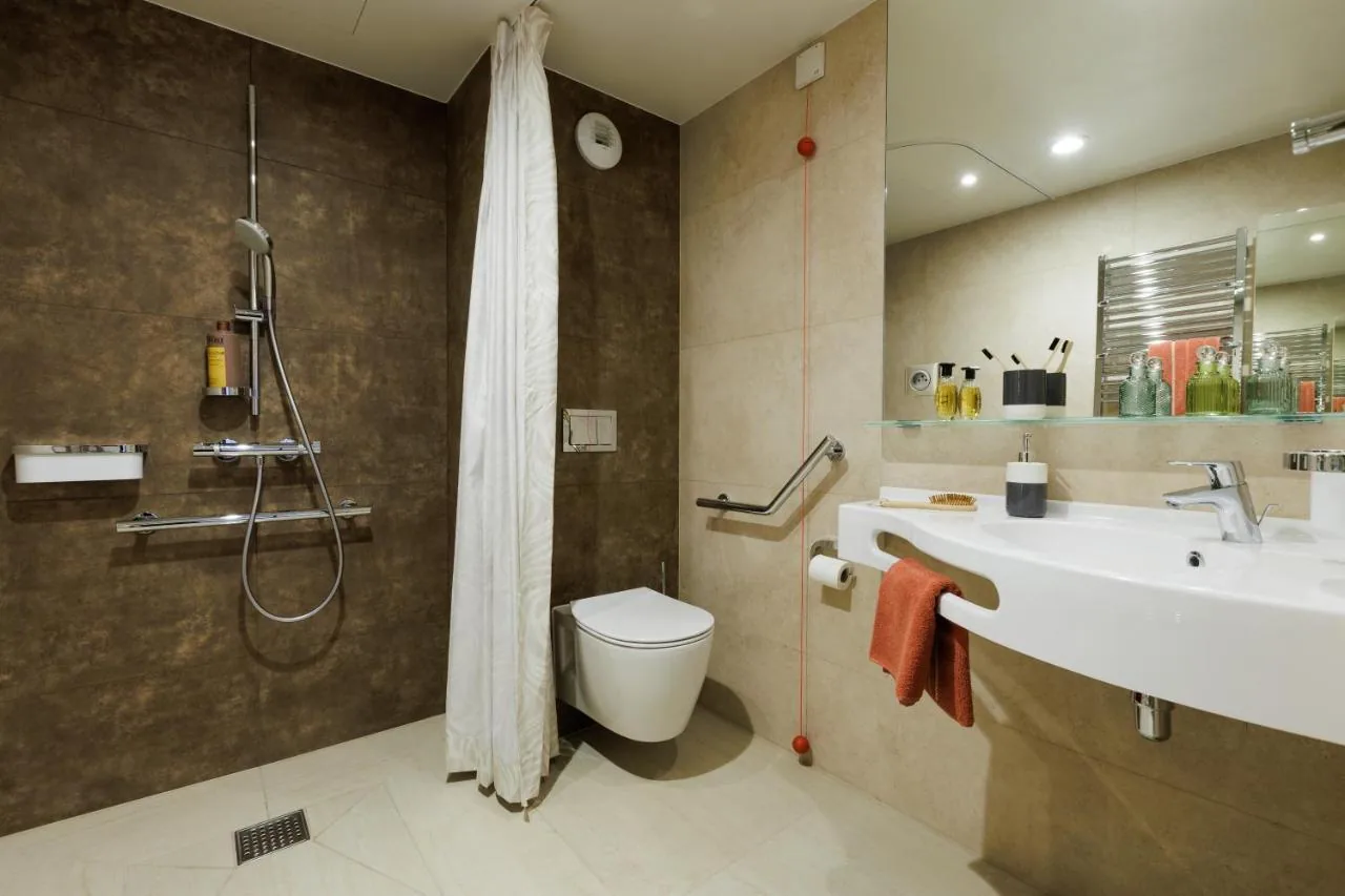 Suite Junior avec Balcon — appart'hôtel Chambéry