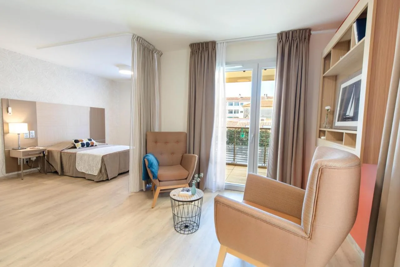 Studio Single (sans balcon) — appart'hôtel Fréjus